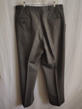 Haggar Men's Grey Dress Pants with Branded Waistband 38 X 32